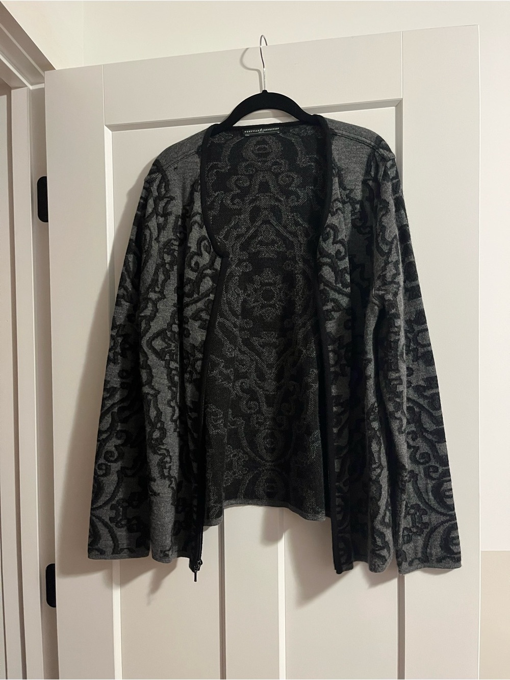 Peruvian Connection Women’s Gray Cashmere Cardigan Sweater